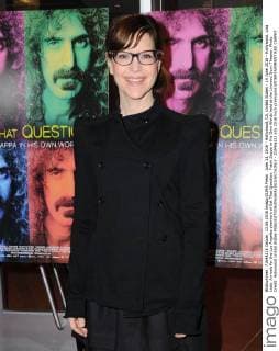 June 13, 2016 - Hollywood, CA, United States - 14 June 2016 - Hollywood. Lisa Loeb. Arrivals for the Los Angeles premiere of Eat That Question: Frank Zappa in His Own Words held at the Linwood Dunn Theater. Photo Credit: Hollywood United States - ZUMAa123