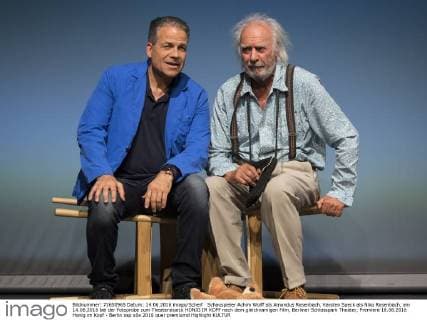 Schauspieler Achim Wolff als Amandus Rosenbach, Karsten Speck als Niko Rosenbach, am 14.06.2016 bei der Fotoprobe zum Theaterstueck HONIG IM KOPF nach dem gleichnamigen Film, Berliner Schlosspark Theater, Premiere 18.06.2016 Honig im Kopf - Berlin