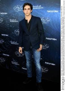 LOS ANGELES - JUN 15: Zachary Gordon at the Pretty Little Liars Seaon 7 Premiere and Dead of Summer Premeire at the Hollywood Forever Cemetary on June 15, 2016 in Los Angeles, CA  KathyxHutchins