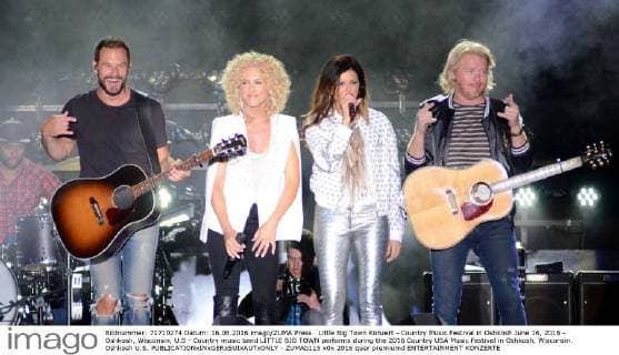 Little Big Town Konzert - Country Music Festival in Oshkosh June 16, 2016 - Oshkosh, Wisconsin, U.S - Country music band LITTLE BIG TOWN performs during the 2016 Country USA Music Festival in Oshkosh, Wisconsin. Oshkosh U.S. - ZUMAb115