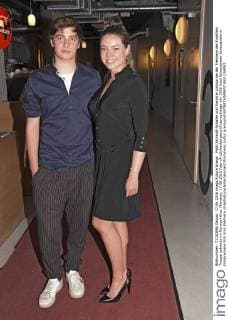 Matti Schmidt-Schaller und Karolina Lodyga bei der Premiere des Kinofilms Treppe aufwärts im Monopol Kino. München, 17.06.2016 Foto:xP.xSchönbergerx xFuturexImage