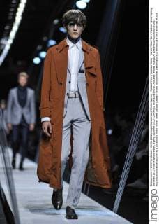 Mailand Men s Fashion Week - Canali Milan Men s Fashion Week Spring Summer 2017 Milan Fashion Week, Spring Summer 2017. CHANNEL FASHION SHOW. Pictured: model  RiccardoxGiordanoxfotosicki