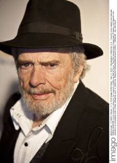 Dec 17, 2010 - Sacramento, California, U.S. - Country music legend and inductee MERLE HAGGARD at the induction ceremony for museum s California Hall of Fame. The fifth annual event recognized 13 leaders and legends who were born or completed most of their influential work in California. - ZUMAw49_