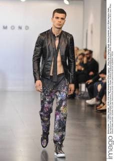 Milan Men s Fashion Week Spring Summer 2017 Milan Fashion Week, Spring Summer 2017.RICHMOND Fashionshow. Pictured: Model  RiccardoxGiordanoxFotosicki