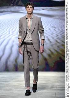 Mailand Fashion Week - Daks Modenschau Milan Man s Fashion Week Spring Summer 2017. Daks Fashion Show Pictured  SimonaxChioccia