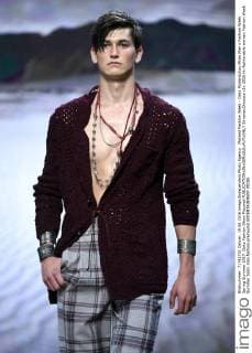 Mailand Fashion Week - Daks Modenschau Milan Man s Fashion Week Spring Summer 2017. Daks Fashion Show Pictured  SimonaxChioccia