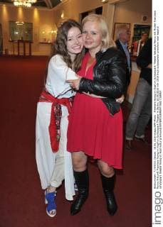 Premiere Honig im Kopf im Schlosspark Theater Natassja Revvo mit Mutter Franziska Revvo Ankunft Premiere Honig im Kopf im Schlosspark Theater in Berlin, 18.06.2016