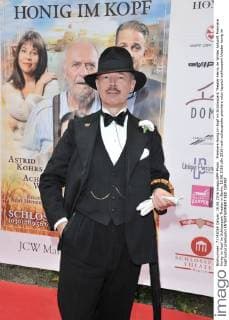Premiere Honig im Kopf im Schlosspark Theater Henry de Winter Ankunft Premiere Honig im Kopf im Schlosspark Theater in Berlin, 18.06.2016