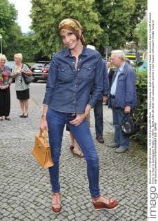 Premiere Honig im Kopf im Schlosspark Theater Anouschka Renzi Ankunft Premiere Honig im Kopf im Schlosspark Theater in Berlin, 18.06.2016