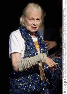 MILAN, June 19, 2016 -- British designer Vivienne Westwood poses for a photo backstage before Vivienne Westwood men s Spring-Summer 2016-2017 collection, part of the Milan Fashion Week in Milan, Italy, on June 19, 2016. ) ITALY-MILAN-FASHION WEEK-MEN-VIVIENNE WESTWOOD-BACKSTAGE JinxYu 