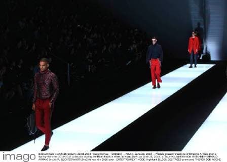 (160620) -- MILAN, June 20, 2016 -- Models present creations of Emporio Armani men s Spring-Summer 2016-2017 collection during the Milan Fashion Week in Milan, Italy, on June 20, 2016. ) ITALY-MILAN-FASHION WEEK-MEN-EMPORIO ARMANI JinxYu 