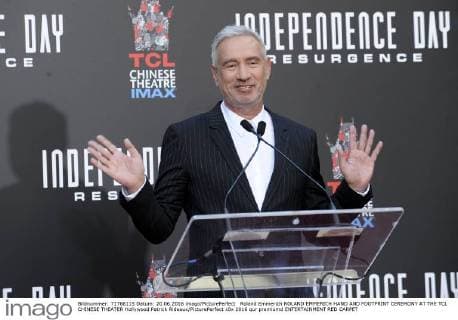 Roland Emmerich ROLAND EMMERICH HAND AND FOOTPRINT CEREMONY AT THE TCL CHINESE THEATER Hollywood Patrick Rideaux PicturePerfect
