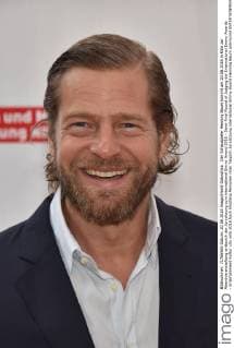 Der Schauspieler Henning Baum kommt am 20.06.2016 in Köln zur Abendveranstaltung anlässich der Jurysitzung zum international Emmy Award 2016 - Semi-Final Round of Judging der International Emmy Awards -