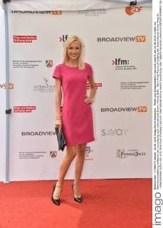 Model und Schauspielerin Lisa Loch kommt am 20.06.2016 in Köln zur Abendveranstaltung anlässich der Jurysitzung zum international Emmy Award 2016 - Semi-Final Round of Judging der International Emmy Awards -