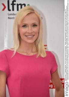 Model und Schauspielerin Lisa Loch kommt am 20.06.2016 in Köln zur Abendveranstaltung anlässich der Jurysitzung zum international Emmy Award 2016 - Semi-Final Round of Judging der International Emmy Awards -