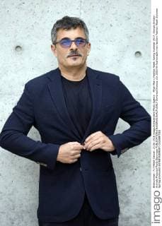 Milan Man s Fashion Week Spring Summer 2017. Giorgio Armani Arrivals Pictured Paolo Genovese  SimonaxChioccia
