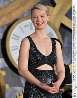 Actress Mia Wasikowska attends the Japan premiere for the film Alice Through the Looking Glass in Tokyo, Japan on June 21, 2016. This film will open on July 1st in Japan.  TKP2016062111 KEIZOxMORI