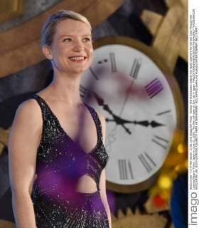 Actress Mia Wasikowska attends the Japan premiere for the film Alice Through the Looking Glass in Tokyo, Japan on June 21, 2016. This film will open on July 1st in Japan.  TKP2016062129 KEIZOxMORI