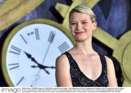 Mia Wasikowska bei der Premiere des Kinofilms Alice Through the Looking Glass Alice im Wunderland: Hinter den Spiegeln in den Toho Cinemas Roppongi Hills. Tokio, 21.06.2016 Foto:xK.xNarax xFuturexImage