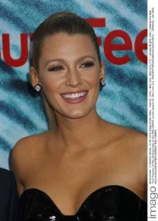 June 21, 2016 - New York, New York, U.S. - Actress BLAKE LIVELY attends the New York Premiere of The Shallows held at the AMC LOEWS Lincoln Square 13. New York U.S. - ZUMAk03_