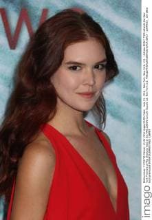 June 21, 2016 - New York, New York, U.S. - Actress EMILY TYRA attends the New York Premiere of The Shallows held at the AMC LOEWS Lincoln Square 13. New York U.S. - ZUMAk03_