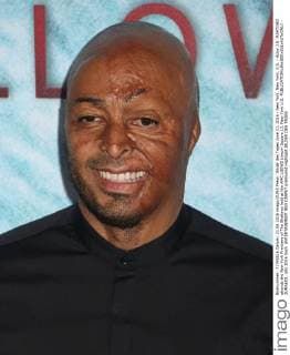 Bilder des Tages June 21, 2016 - New York, New York, U.S. - Actor J.R. MARTINEZ attends the New York Premiere of The Shallows held at the AMC LOEWS Lincoln Square 13. New York U.S. - ZUMAk03_