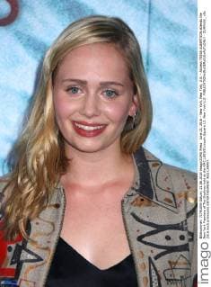 June 21, 2016 - New York, New York, U.S. - Actress TESSA ALBERTSON attends the New York Premiere of The Shallows held at the AMC LOEWS Lincoln Square 13. New York U.S. - ZUMAk03_