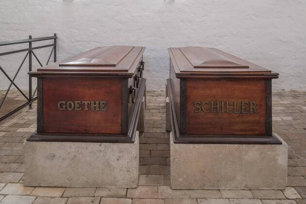 Särge von Goethe und Schiller in der Fürstengruft, Historischer Friedhof, Weimar, Thüringen, Deutschland, Europa Copyright: imageBROKER/hwo iblhwo04362991.jpg