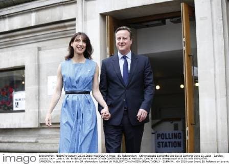 EU-Referendum - Stimmabgabe Samantha und David Cameron June 23, 2016 - London, London, UK - London, UK. British prime minister DAVID CAMERON arrives at Methodist Central Hall in Westminster with his wife SAMANTHA CAMERON, to cast his vote in the EU referendum. London UK  - ZUMAl94_