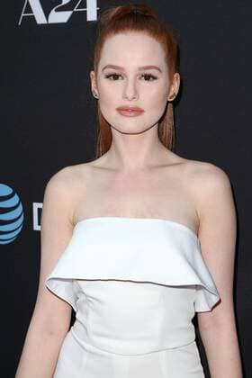 Madelaine Petsch bei der Into the Forest Kino Premiere am 22.06.2016 in Los Angeles Into the Forest Kinopremiere in Los Angeles, 2016 