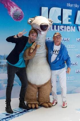 Freshtorge und Otto Waalkes - Deutschlandpremiere ICA AGE - KOLLISION VORAUS im CINESTAR SONY CENTER in Berlin am 26.06.2016. Deutschlandpremiere ICE AGE - KOLLISION VORAUS