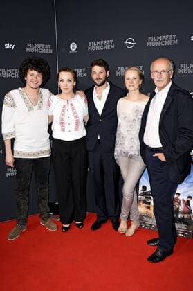 Razvan Enciu, Anca Miruna Lazarescu, Alex Margineanu, Susanne Bormann und Ovidiu Schumacher bei der Premiere von Die Reise mit Vater auf dem 34. Filmfest München 2016 im ARRI Kino. München, 26.06.2016 Foto:xP.xSchönbergerx xFuturexImage