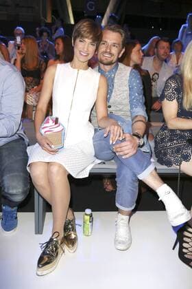 Bilder des Tages Isabell Horn mit Freund Jens bei der Ewa Herzog Fashion Show auf der Mercedes-Benz Fashion Week Berlin Spring Summer 2017. Berlin, 28.06.2016 Foto:xS.xGabschx xFuturexImage