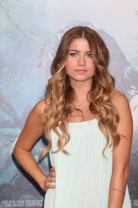 LOS ANGELES - JUN 27: Sofia Reyes at The Legend Of Tarzan Premiere at the Dolby Theater on June 27, 2016 in Los Angeles, CA  KathyxHutchins