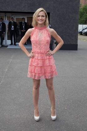 Linda Hesse - Ankunft zur Eva Herzog Fashion-Show im Rahmen der Mercedes-Benz Fashion Week Berlin Spring Summer 2017 im Erika-Hess-Eisstadion in Berlin am 28.06.2016. Mercedes-Benz Fashion Week Berlin Spring Summer 2017
