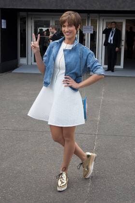 Isabel Horn - Ankunft zur Eva Herzog Fashion-Show im Rahmen der Mercedes-Benz Fashion Week Berlin Spring Summer 2017 im Erika-Hess-Eisstadion in Berlin am 28.06.2016. Mercedes-Benz Fashion Week Berlin Spring Summer 2017