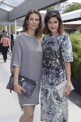 Katrin Wrobel und Marie Nasemann - Ankunft zur Steinrohner Fashion-Show im Rahmen der Mercedes-Benz Fashion Week Berlin Spring Summer 2017 im Erika-Hess-Eisstadion in Berlin am 28.06.2016. Mercedes-Benz Fashion Week Berlin Spring Summer 2017