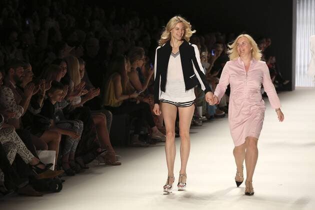 Berlin Fashion Week - Promis auf dem Laufsteg bei der Riani Modenschau Larissa Marolt mit Mutter Elke bei der Riani Fashion Show auf der Mercedes-Benz Fashion Week Berlin Spring Summer 2017. Berlin, 28.06.2016 Foto:xS.xGabschx xFuturexImage