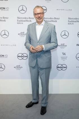 Ludger Pistor - Ankunft zur Riani Fashion-Show im Rahmen der Mercedes-Benz Fashion Week Berlin Autumn Winter 2016 am Brandenburger Tor in Berlin am 28.06.2016. Mercedes-Benz Fashion Week Berlin Autumn Winter 2016