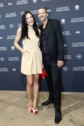 Bettina Zimmermann und Kai Wiesinger bei der Premiere der 3. Staffel der Sat.1 Webserie Der Lack ist ab auf dem 34. Filmfest München 2016 im HFF Kino. München, 28.06.2016 Foto:xD.xBedrosianx xFuturexImage