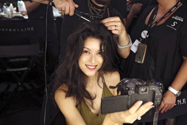 Rebecca Mir backstage bei der Minx by Eva Lutz Fashion Show auf der Mercedes-Benz Fashion Week Berlin Spring Summer 2017. Berlin, 29.06.2016 Foto:xS.xGabschx xFuturexImage