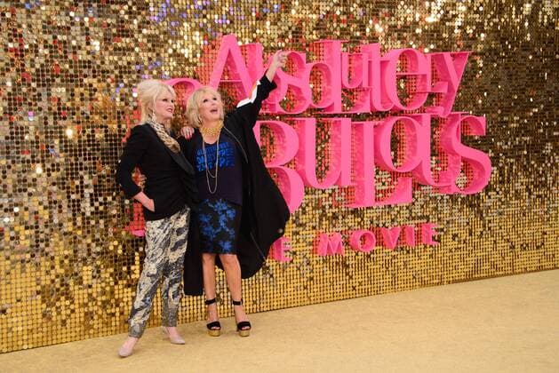 . 29 06 2016. London, United Kingdom. Jennifer Saunders and Joanna Lumley attend the Absolutely Fabulous: The Movie - World Film Premier.  xChrisxJosephx xi-Imagesx IIM-13009-0008