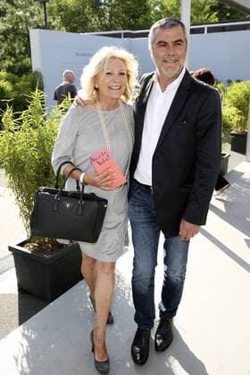 Sabine Christiansen mit Gatte Norbert Medus bei der Laurel Fashion Show auf der Mercedes-Benz Fashion Week Berlin Spring Summer 2017. Berlin, 29.06.2016 Foto:xS.xGabschx xFuturexImage
