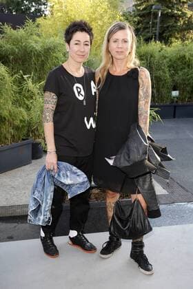 Dunja Hayali mit Begleitung bei der Guido Maria Kretschmer Fashion Show auf der Mercedes-Benz Fashion Week Berlin Spring Summer 2017. Berlin, 29.06.2016 Foto:xS.xGabschx xFuturexImage