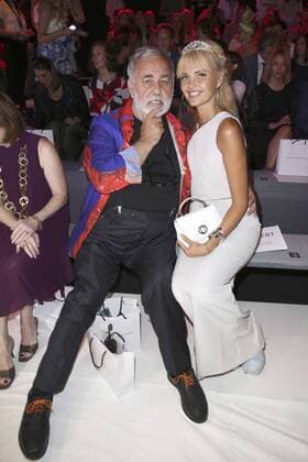 Udo Walz und Bonnie Strange bei der Guido Maria Kretschmer Fashion Show auf der Mercedes-Benz Fashion Week Berlin Spring Summer 2017. Berlin, 29.06.2016 Foto:xS.xGabschx xFuturexImage