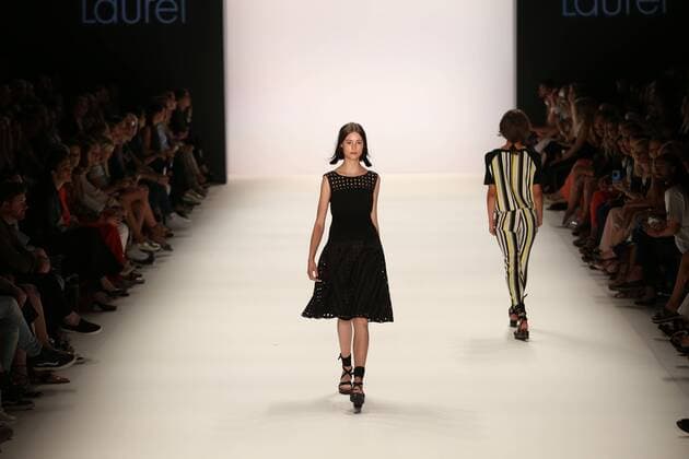 Berlin: Laurel at the Mercedes-Benz Fashion Week From 28 June to 1 July 2016 will for the 19th time, the Mercedes-Benz Fashion Week Berlin. Numerous labels are taking part in the German fashion week for the 2017 spring summer season. The photo shows Modelsmit the collection of Laurel on the catwalk in the Erika Hess Ice Stadium in Berlin-Weding.  SimonexKuhlmey