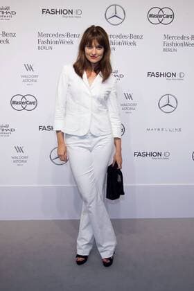 Berlin Fashion Week - Prominente bei der Laurel Modenschau Ina Paule Klink - Ankunft zur Laurèl Fashion-Show im Rahmen der Mercedes-Benz Fashion Week Berlin Spring Summer 2017 im Erika-Hess-Eisstadion in Berlin am 29.06.2016. Mercedes-Benz Fashion Week Berlin Spring Summer 2017
