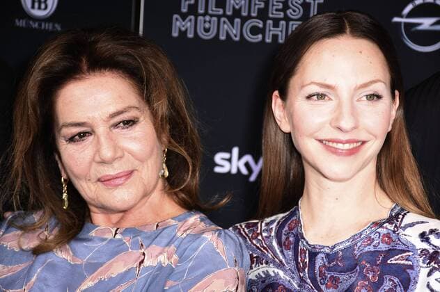 Hannelore Elsner und Katharina Schüttler bei der Premiere von Die Welt der Wunderlichs auf dem 34. Filmfest München 201 im Arri Kino. München, 29.06.2016 Foto:xP.xSchönbergerx xFuturexImage