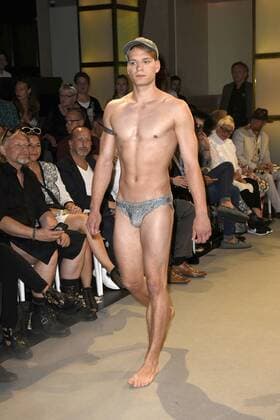 Model bei der Matthias Maus Mbrilliant Fashion Night auf der Mercedes-Benz Fashion Week Berlin Spring Summer 2017. Berlin, 29.06.2016 Foto:xFredericx xFuturexImage