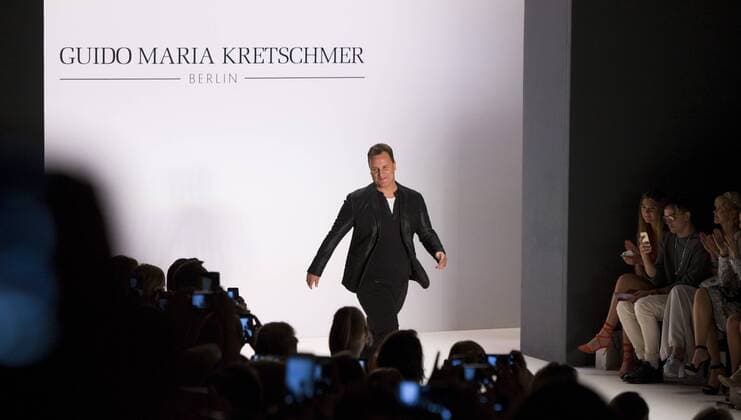 June 29, 2016 - Berlin, Germany - Mode Designer Guido Maria Kretschmer aknowledges the applause of the guests at the Guido Maria Kretschmer show during the Mercedes-Benz Fashion Week Berlin Spring Summer 2017 at Erika Hess Eisstadion in Berlin, Germany on June 29, 2016. Berlin Germany  - ZUMAn230